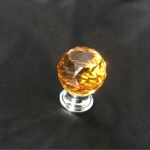 TOP KNOBS 1 1/8” TK112PC AMBER CRYSTAL KNOB W/POLISHED CHROME BASE